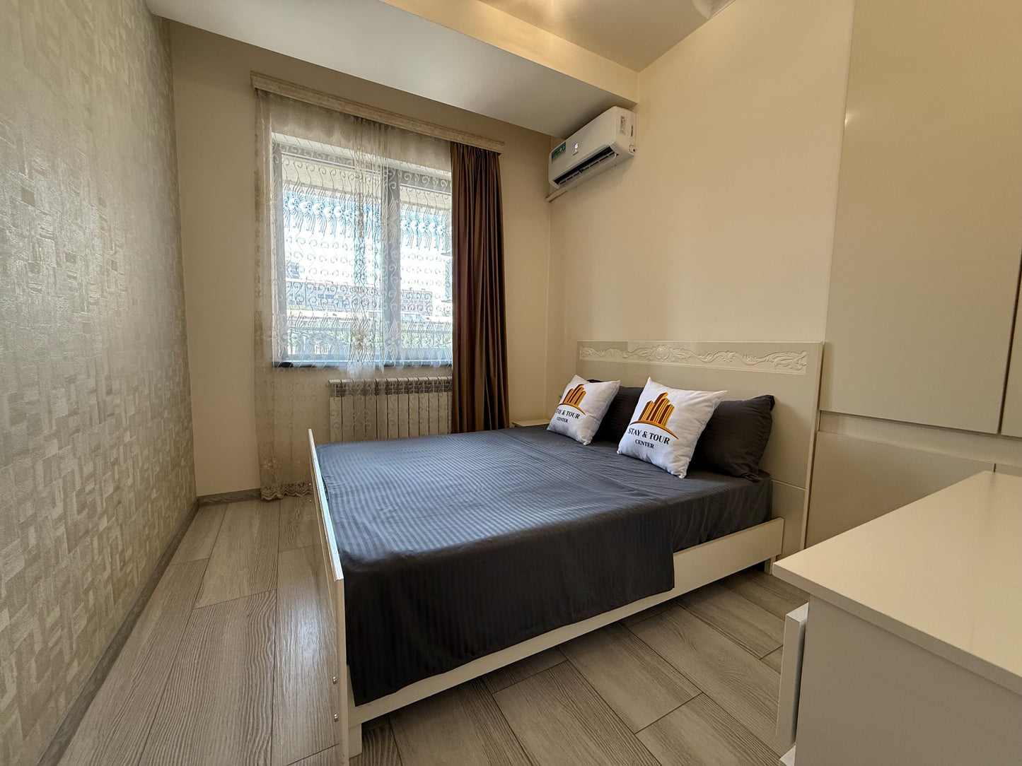 AMIRYAN 26/4