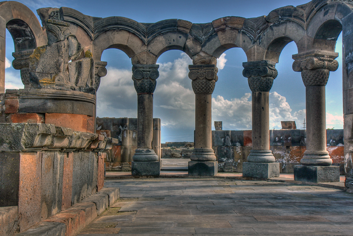 Цицернакаберд – Винный завод «Арарат» – Эчмиадзин – Звартноц