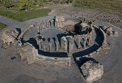 Эчмиадзин-Звартноц