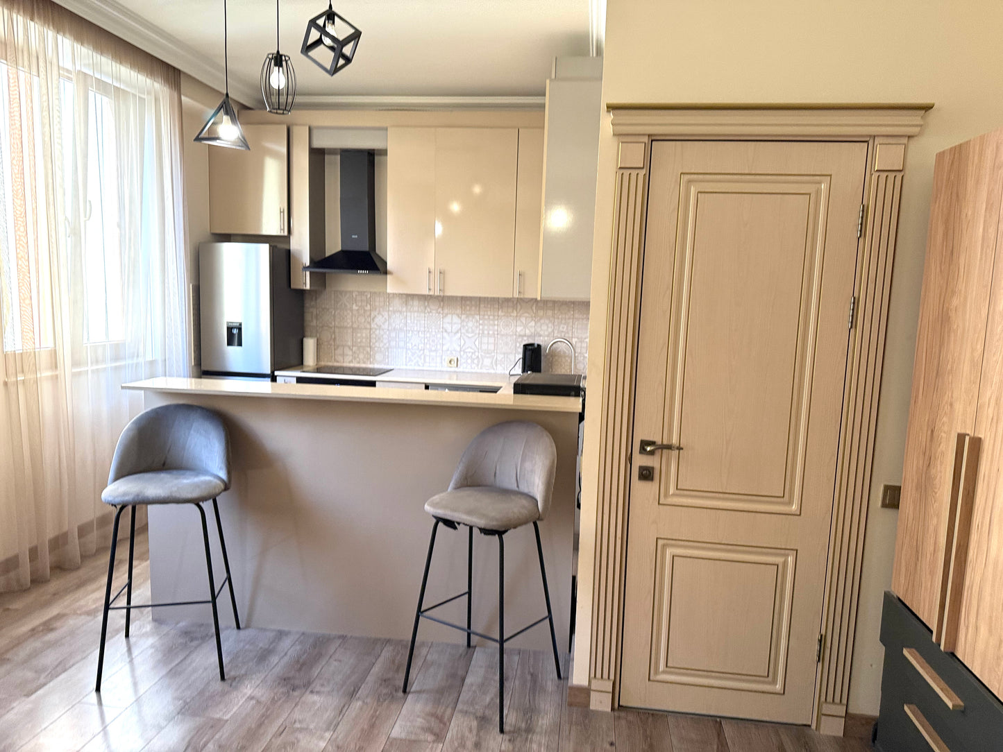 Apartment in Yerevan AMIRYAN 4/4