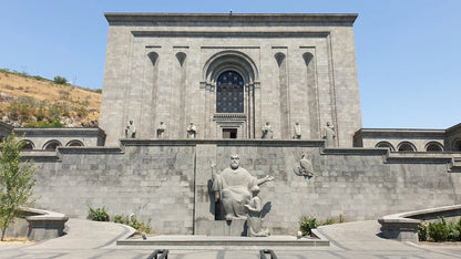 Эребуни – Цицернакаберд – Матенадаран