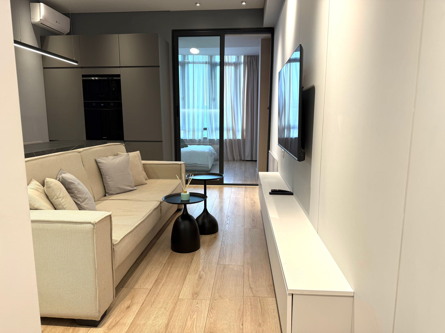 Квартира в Ереване, Бузанд 97